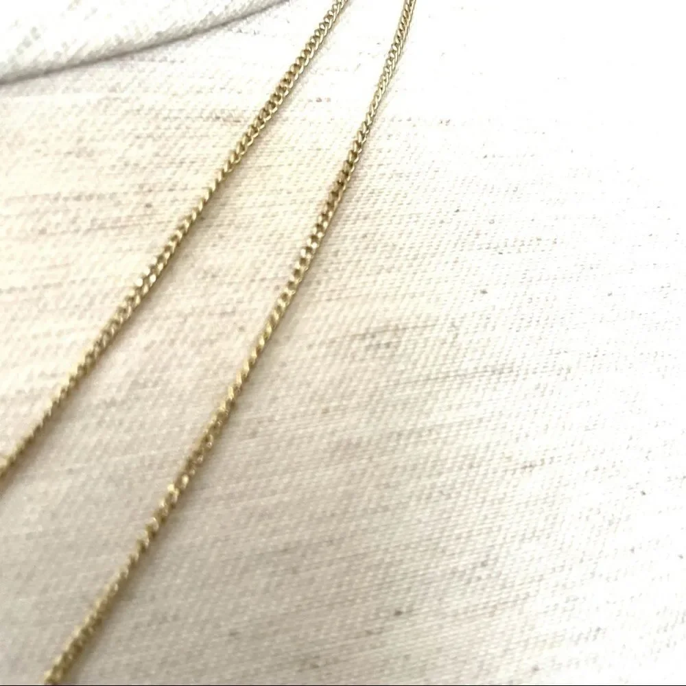 Victoria Secret gold tone necklace & bracelet set